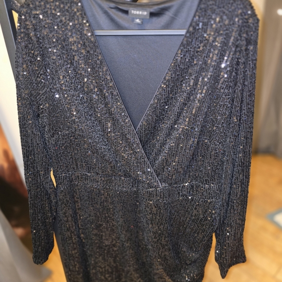 torrid Black Sequin Wrap-Style Long Sleeve Dress - Picture 3 of 9